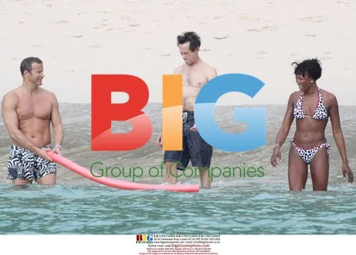 Naomi Campbell & Vladislav Doronin on Thai Beach