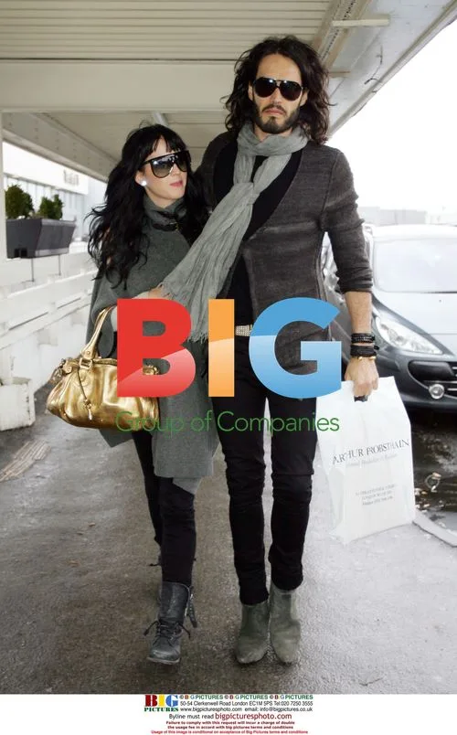 Russell Brand and Katy Perry Breakfast Outing