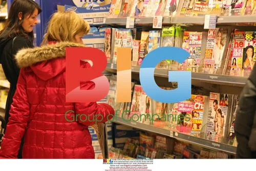 Kate Garraway Shopping With Kids