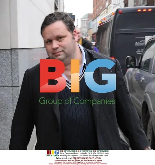 Paul Potts Arrives at Dublin Hotel