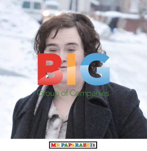 Susan Boyle Returns Home With Ring