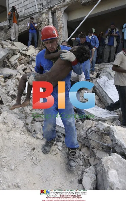 Russian rescuers aid Haiti earthquake victims