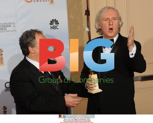 Jon Landau and James Cameron at Golden Globes
