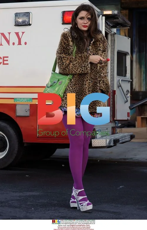 Mischa Barton on 'Law and Order: SVU' set