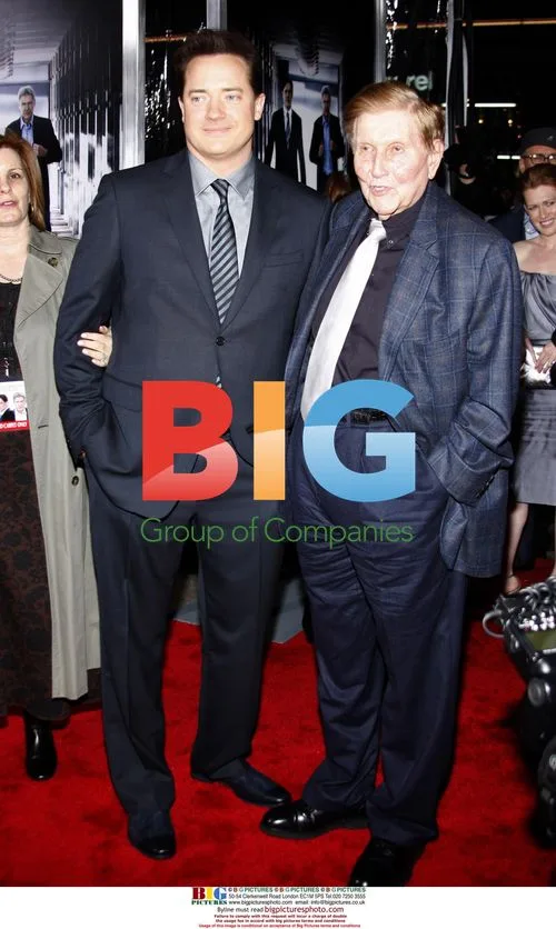 Brendan Fraser and Sumner Redstone at 'Extraordinary Measures' Premiere