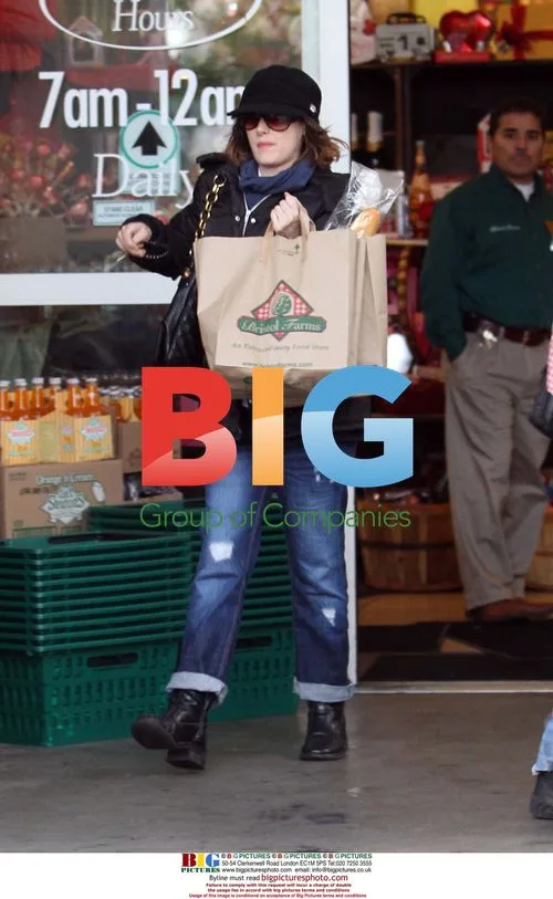 Winona Ryder Shopping in Los Angeles
