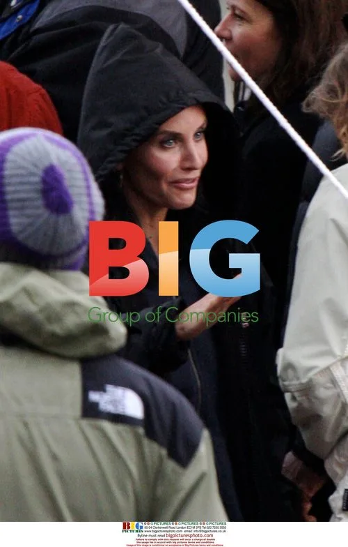 Courteney Cox on "Cougar Town" set