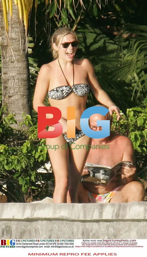 Chelsy Davy Vacation in Mauritius