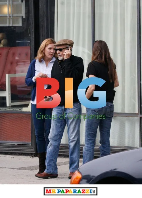 Dennis Hopper Visits Medical Marijuana Clinic