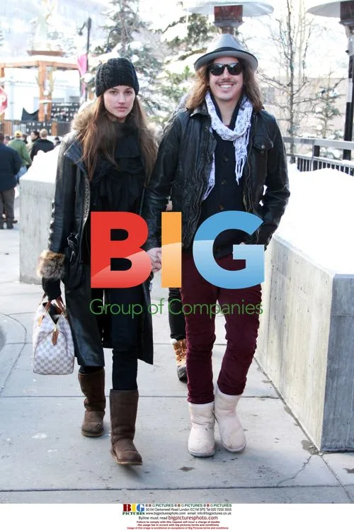 Cisco Adler strolls with girlfriend at Sundance