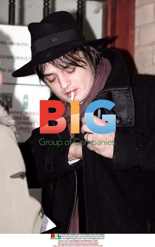 Pete Doherty Arrested and Signing Autographs