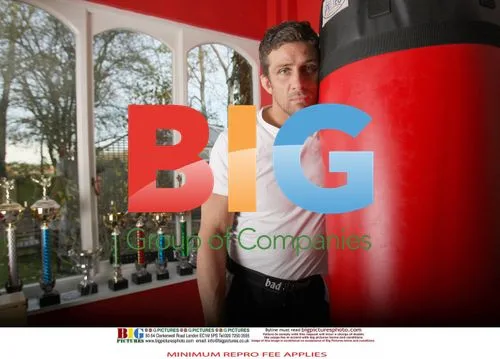 Alex Reid Training in His Gym
