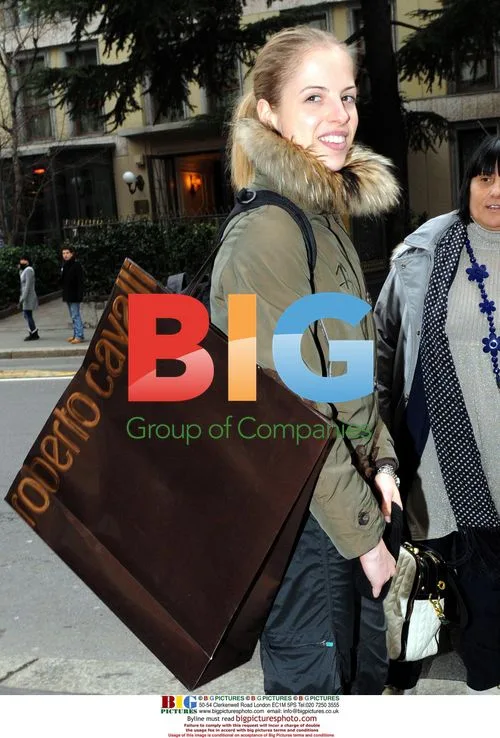 Carolina Kostner Shopping in Milan