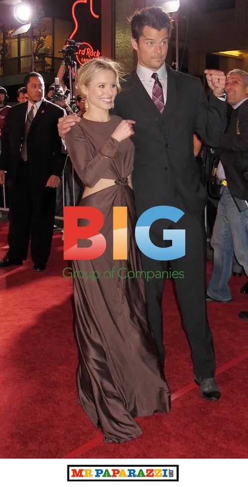 Kristen Bell and Josh Duhamel at 'When In Rome' Premiere