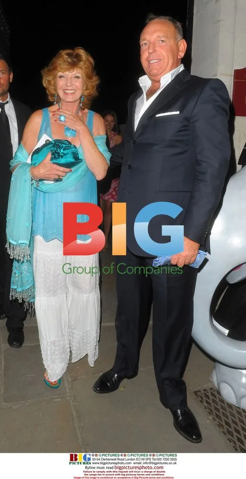 Rula Lenska Leaves Elephant Parade Auction
