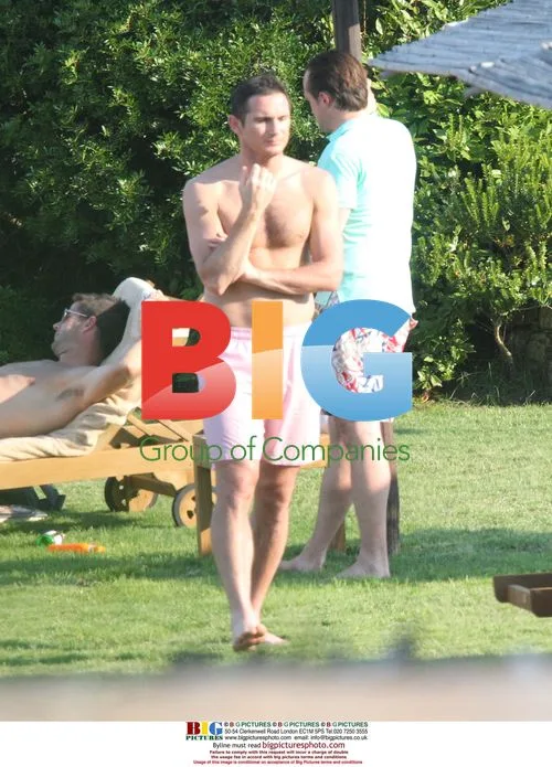 Frank Lampard Relaxes with Friends