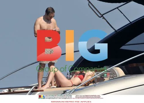 David Walliams and Lara Stone's Romantic Beach Break in France