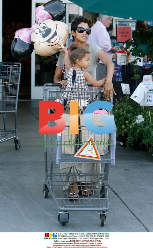 Halle Berry and Daughter Nahla Shopping