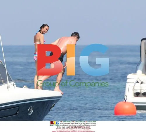 Frank Lampard and Christine Bleakley Swim and Kiss in Italy