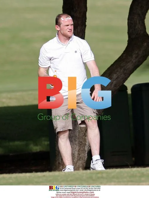 Wayne Rooney Golfing in Barbados