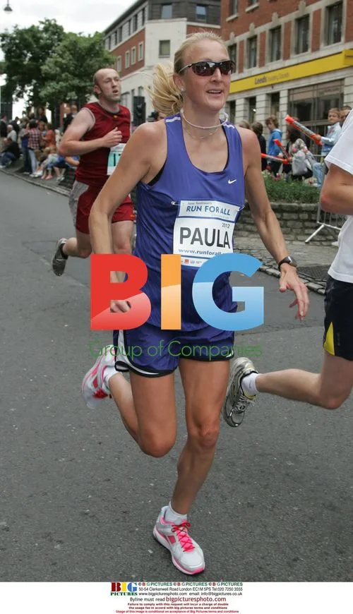 Paula Radcliffe Running Leeds 10k