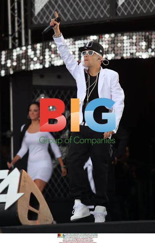 N-Dubz Perform at T4 on the Beach