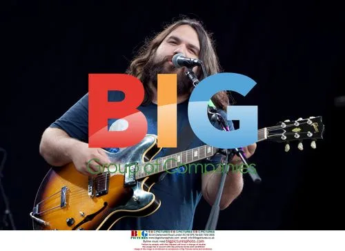 Romeo Stodart of the Magic Numbers Performs at Hop Farm Festival