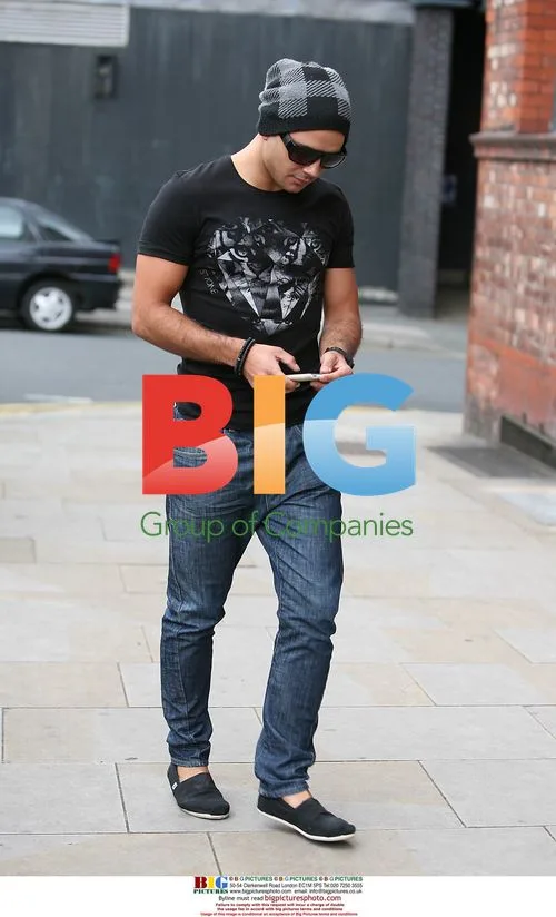 Ryan Thomas Leaves 'Coronation Street' Set