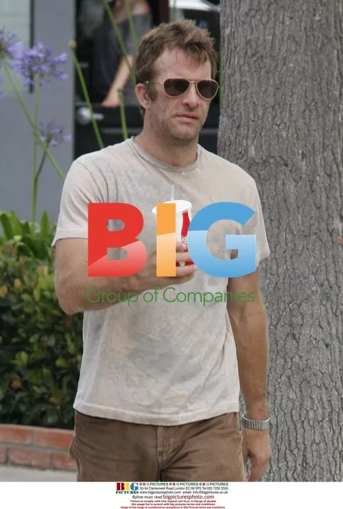 Thomas Jane walks in Malibu, California
