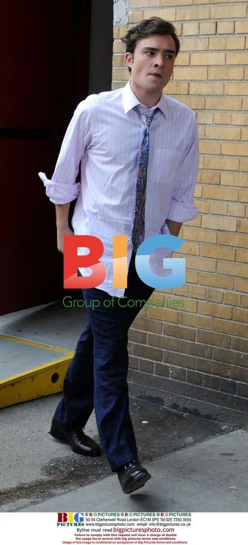 Ed Westwick on 'Gossip Girl' set