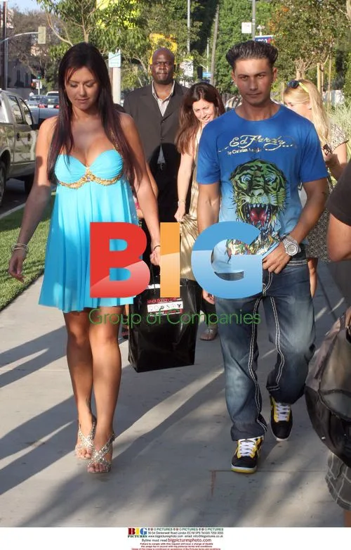 Jersey Shore Cast at Pool Party