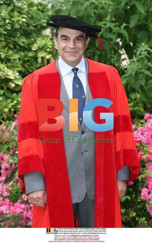 Orlando Bloom, Miranda Kerr, and David Suchet receive honorary degrees