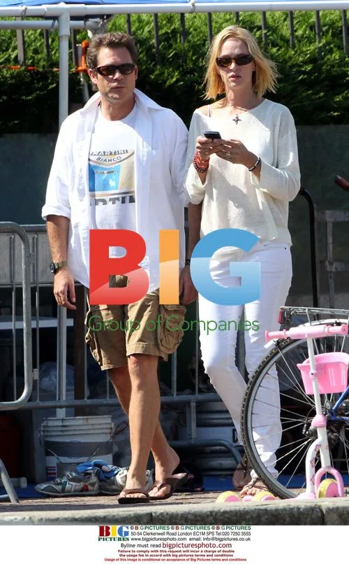 Uma Thurman and Arpad Busson on Lake Como
