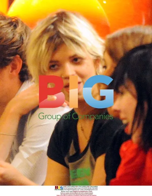 Peaches Geldof and Pixie Geldof party with Henry Holland and George Lamb