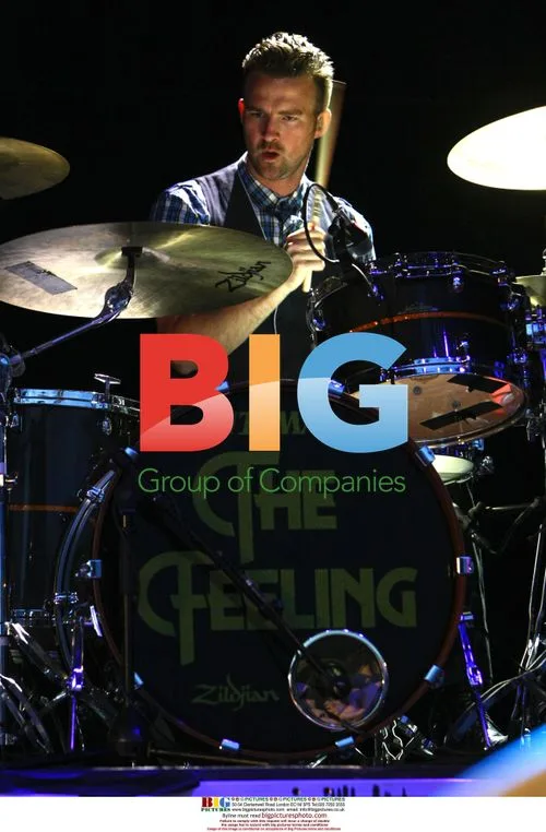 The Feeling Performs at Epsom Live!