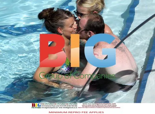 Rooney Poolside Relaxation