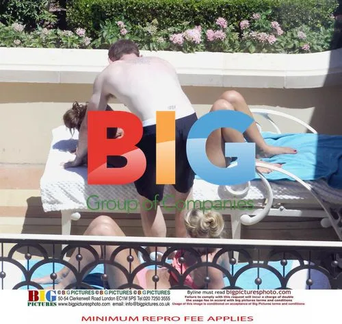 Rooney Family Poolside Vacation