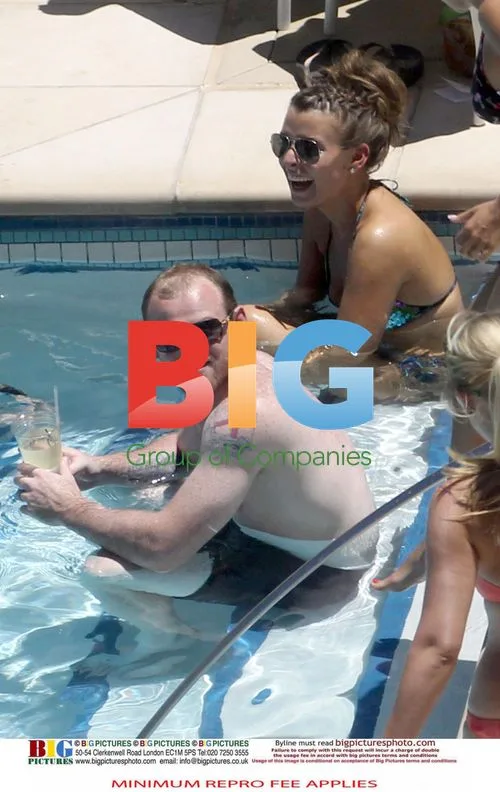 Rooney Family Poolside in US