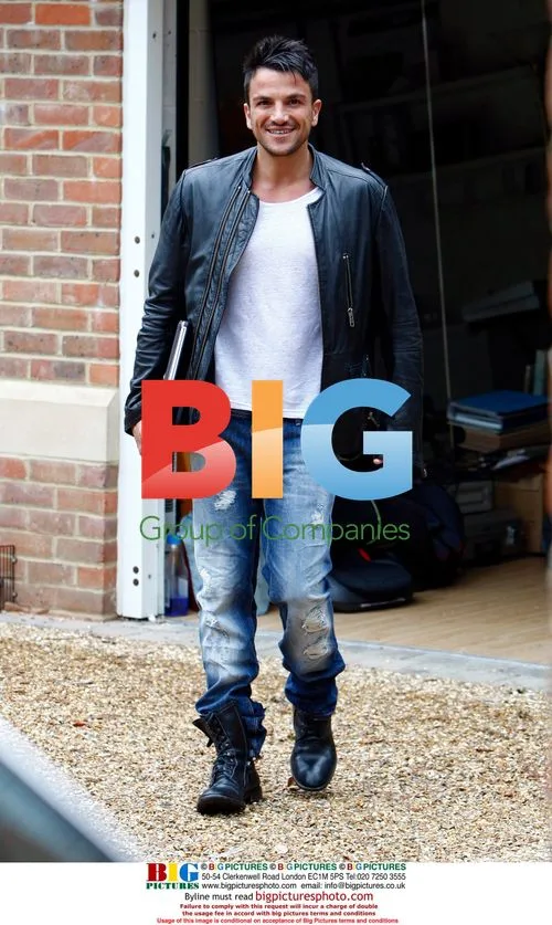 Peter Andre Spotted in Surrey