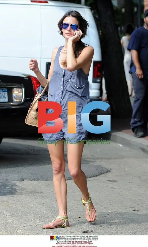 Alessandra Ambrosio shopping in NYC