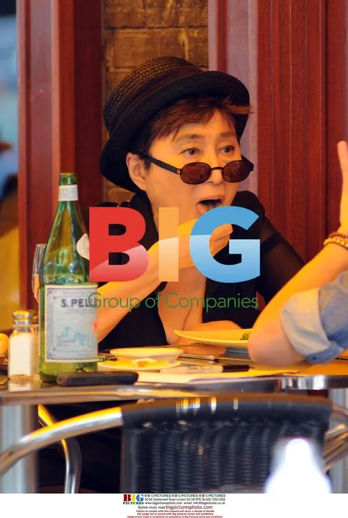 Yoko Ono Lunching in NYC