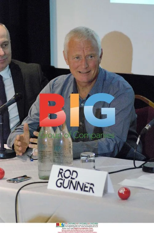 Ronnie O'Sullivan and Barry Hearn Launch 'Power Snooker'