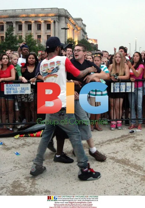 Kid Cudi confronts fan at Ohio concert