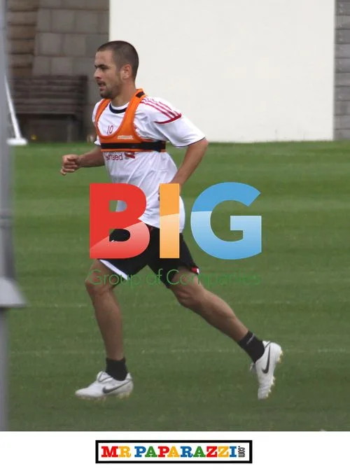 Joe Cole Trains with Liverpool Team