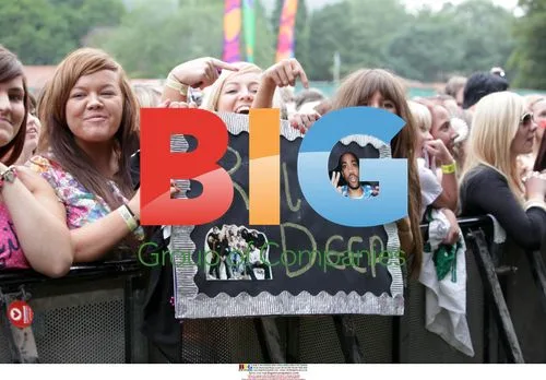 Roll Deep Performing at Ponty's Big Weekend