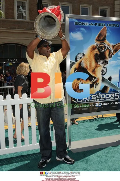 Michael Clark Duncan at "Cats & Dogs: The Revenge Of Kitty Galore" Premiere