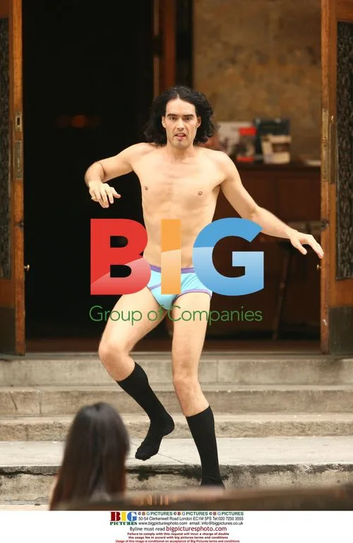 Russell Brand Filming 'Arthur' in NY