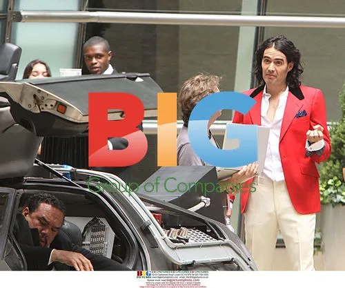 Russell Brand and Luis Guzman on 'Arthur' set