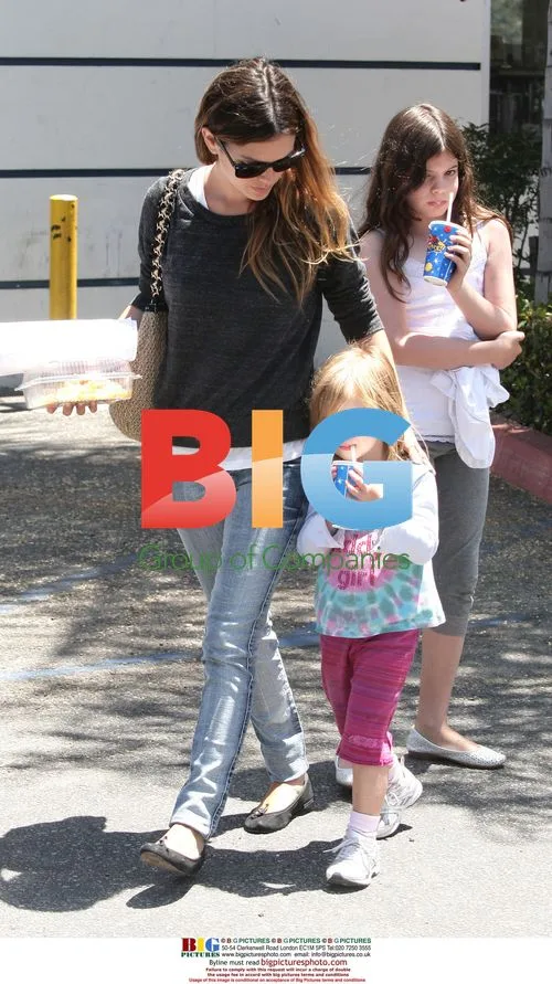 Rachel Bilson Out in LA
