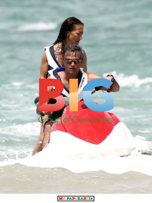 Jose Mourinho Beach Holiday with Family